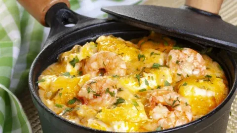 Bobó de Camarão Tradicional Afro-Brasileiro: Receita Autêntica do Litoral Baiano