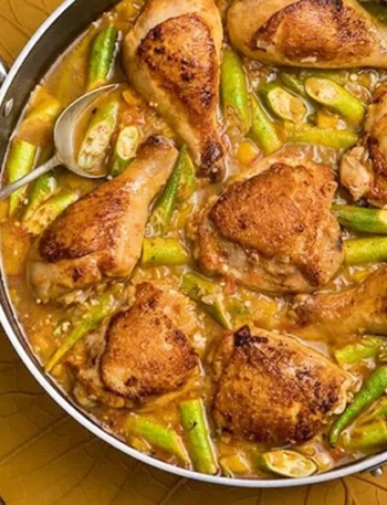Frango com Quiabo à Moda Mineira